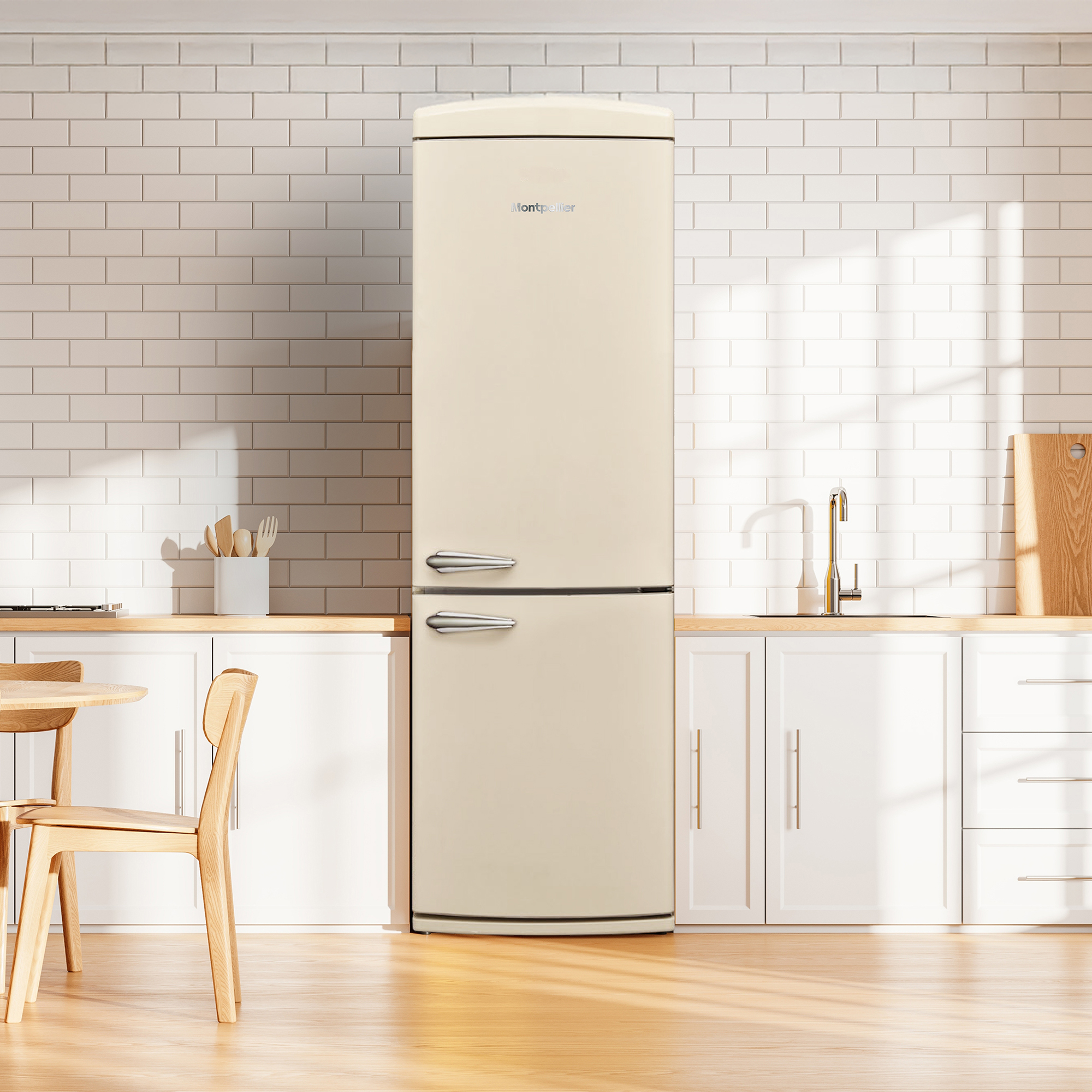 Montpellier MAB190C No Frost Cream Retro Fridge Freezer