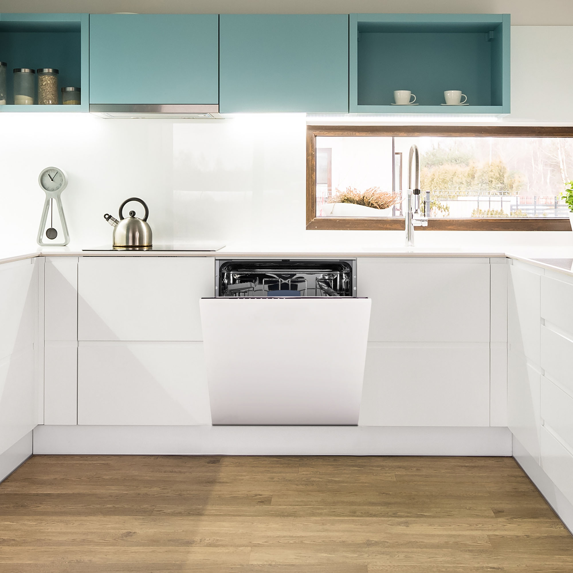 Montpellier MDWBID6064 Built-In Full Size Dishwasher 