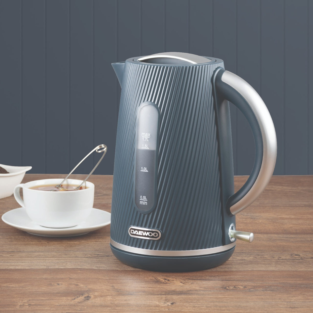 Daewoo SDA2816GE Cascade Navy 1.7L Kettle 