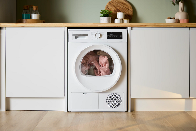 Bosch WTH85225GB Serie 4 White 8KG Heat Pump Dryer