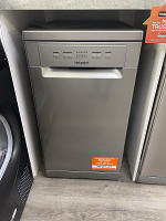 Hotpoint HP2FE10CS90SUK Silver Slimline Dishwasher - EX DISPLAY 