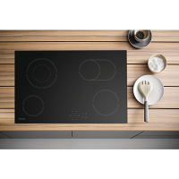 Hotpoint HR724BH Black 77cm Ceramic Hob 