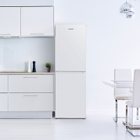 Montpellier MNF167EW 50/50 Split White No Frost Fridge Freezer 