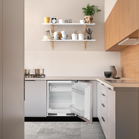 Montpellier MBUR115E Integrated Undercounter Icebox Fridge